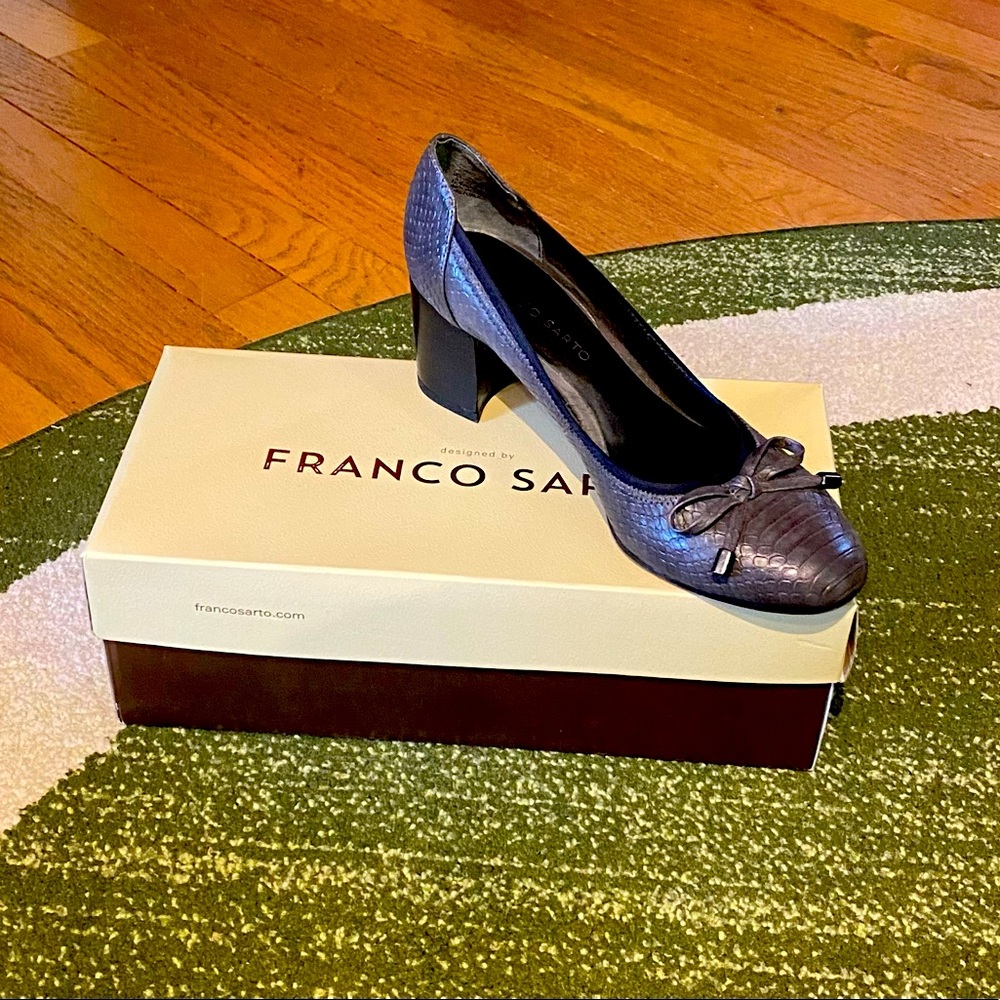 Franco Sarto Grey Dress Shoe